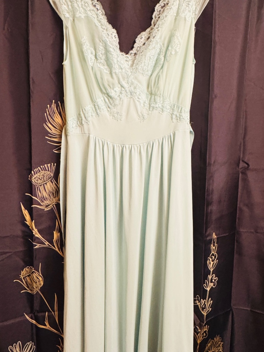 Vintage 1950 Vanity Fair Night Gown- Unique and Pristine